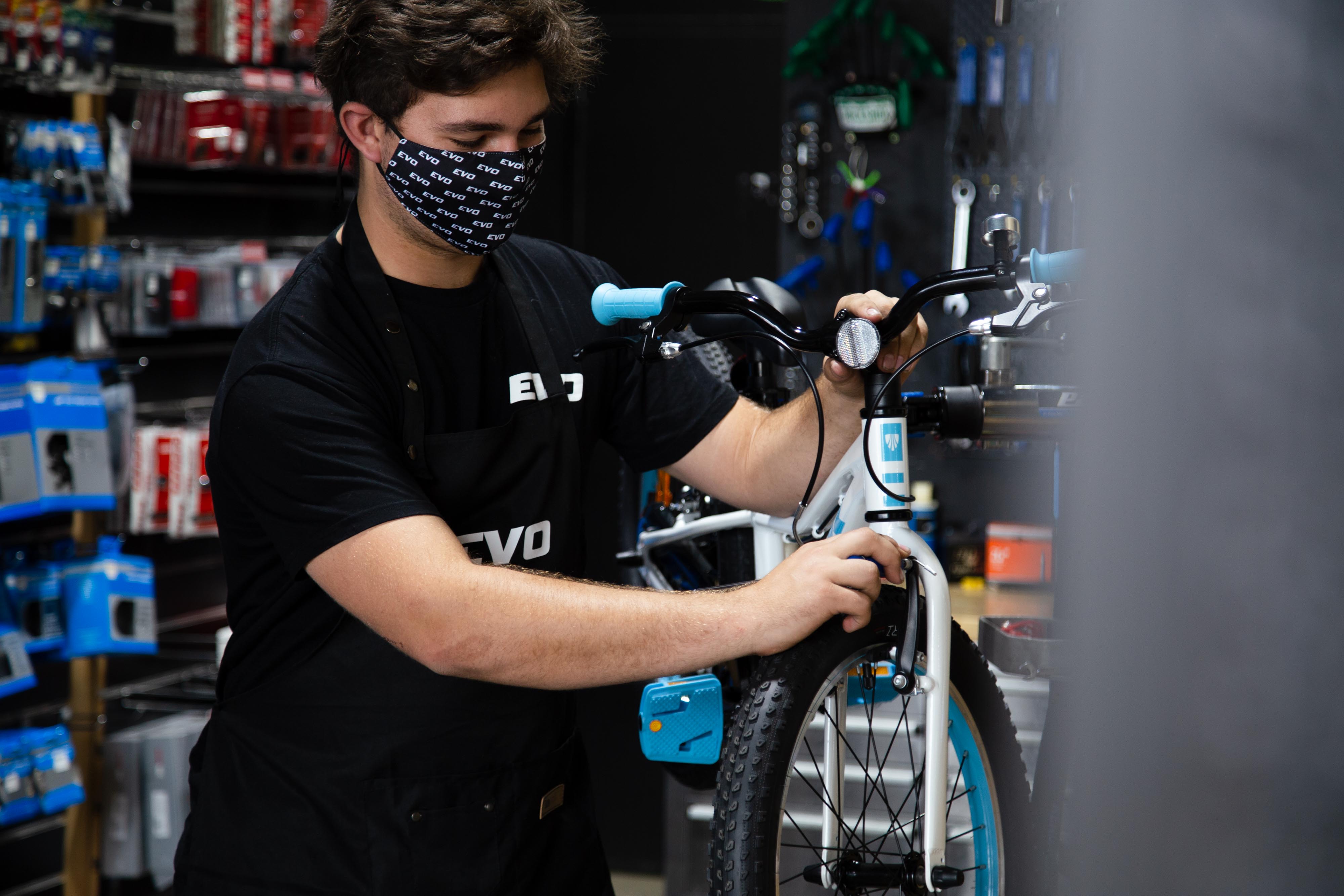 Evo Cycles Face Mask