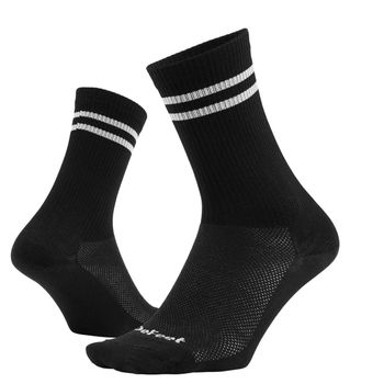 DeFeet Aireator 6 All Star Classic Ribbed Crew Socks Black