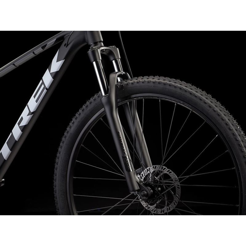 2023 Trek Marlin 4 27.5\