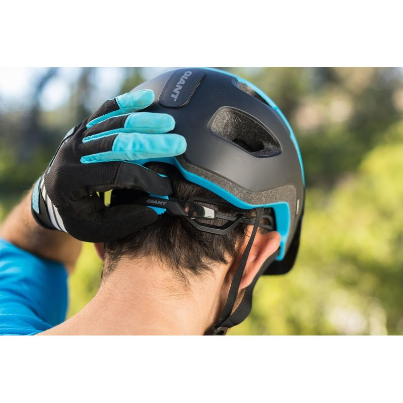 giant bicycle helmets Rev Elite Helmet Lightweight, Ventilated, Free Ship Warehouse Inspired by the premium Rev Pro Path MIPS Helmet